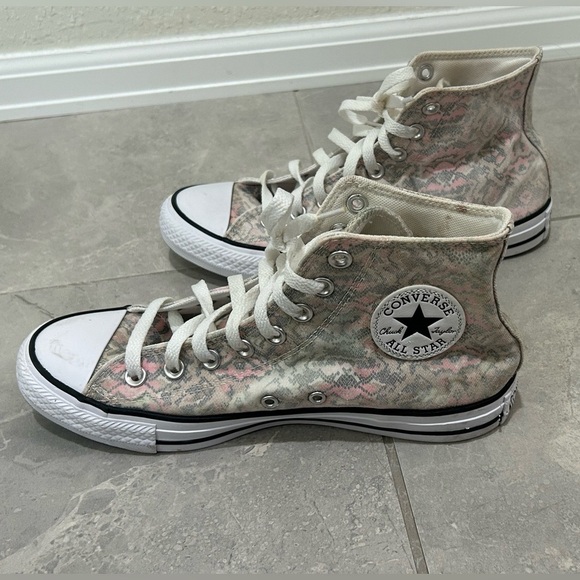 Converse Shoes - GUC Converse Chuck Taylor All Star High Snake Print Pale Putty Women’s 9